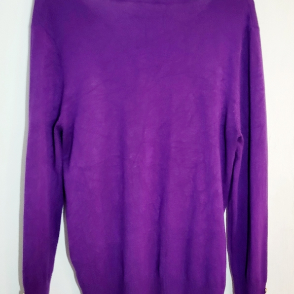 Purple long sleeve fitted lite weight sweater like top. - Picture 9 of 11